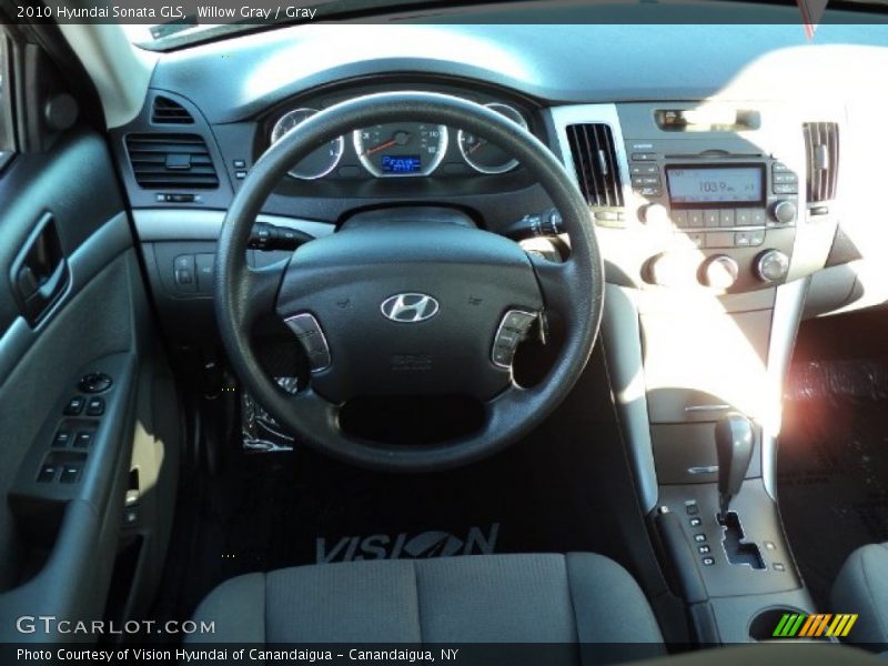 Willow Gray / Gray 2010 Hyundai Sonata GLS