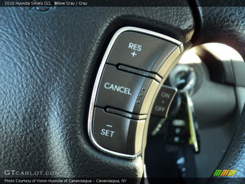 Willow Gray / Gray 2010 Hyundai Sonata GLS