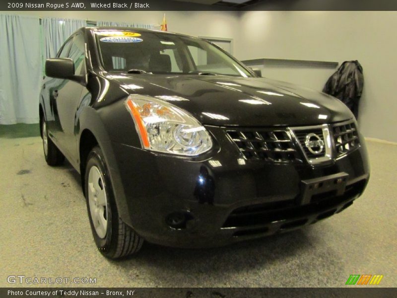 Wicked Black / Black 2009 Nissan Rogue S AWD