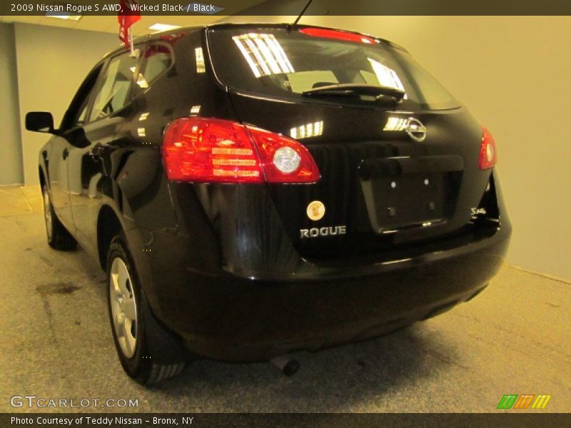 Wicked Black / Black 2009 Nissan Rogue S AWD