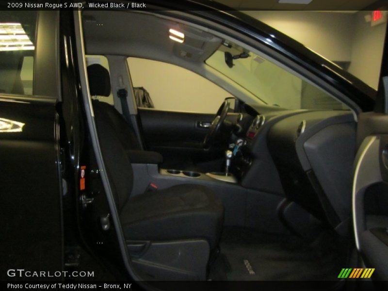 Wicked Black / Black 2009 Nissan Rogue S AWD