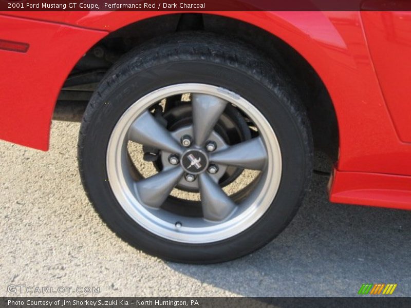  2001 Mustang GT Coupe Wheel
