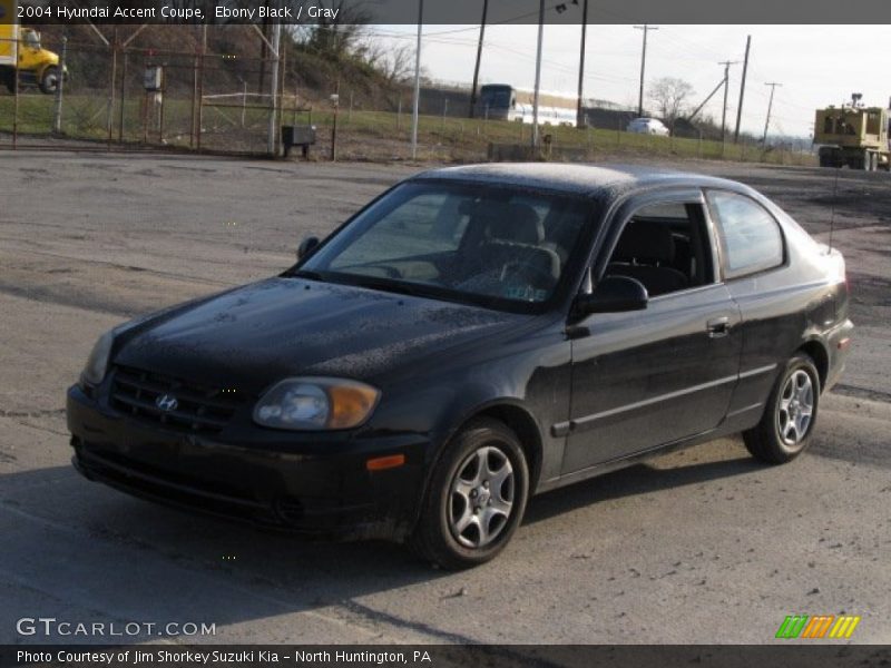 Ebony Black / Gray 2004 Hyundai Accent Coupe