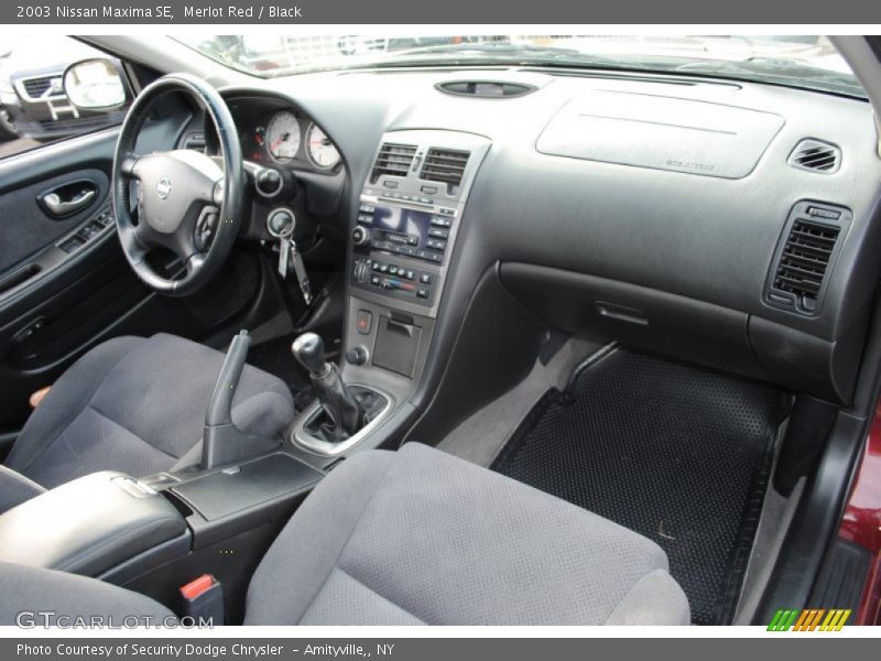 Merlot Red / Black 2003 Nissan Maxima SE