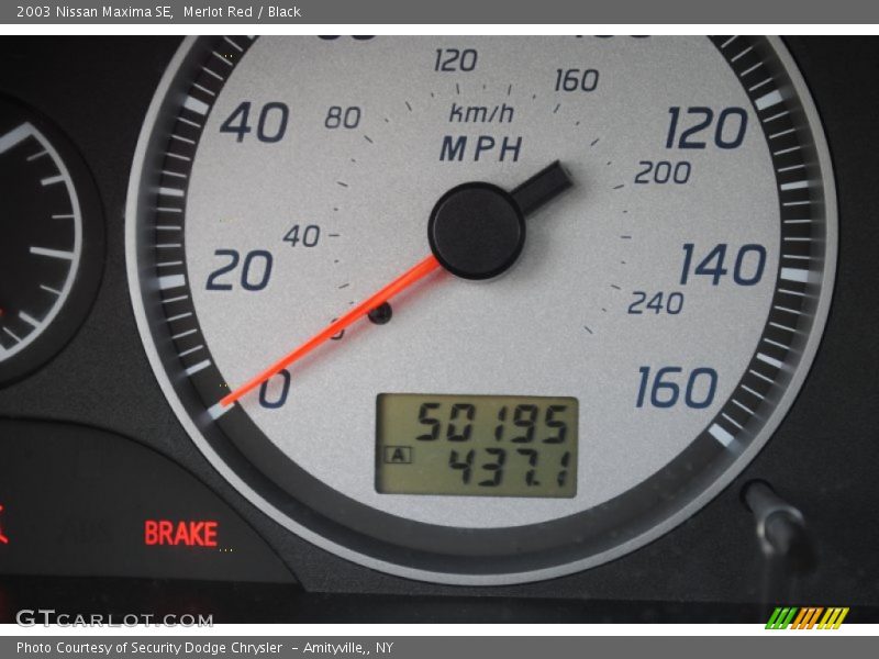 Merlot Red / Black 2003 Nissan Maxima SE