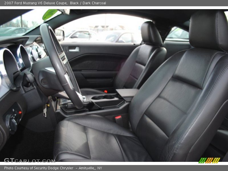 Black / Dark Charcoal 2007 Ford Mustang V6 Deluxe Coupe