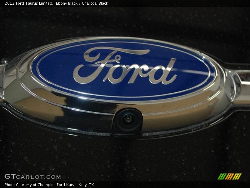 Ebony Black / Charcoal Black 2012 Ford Taurus Limited