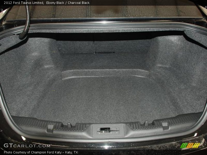  2012 Taurus Limited Trunk