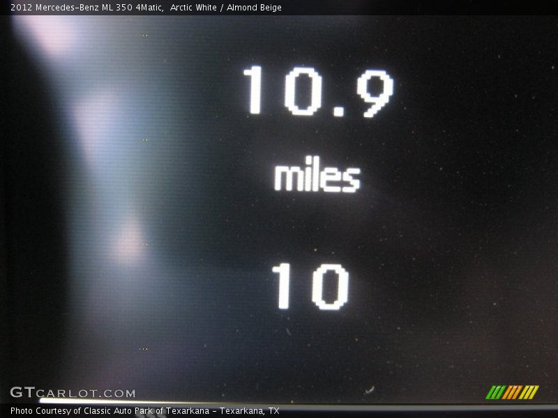 Arctic White / Almond Beige 2012 Mercedes-Benz ML 350 4Matic