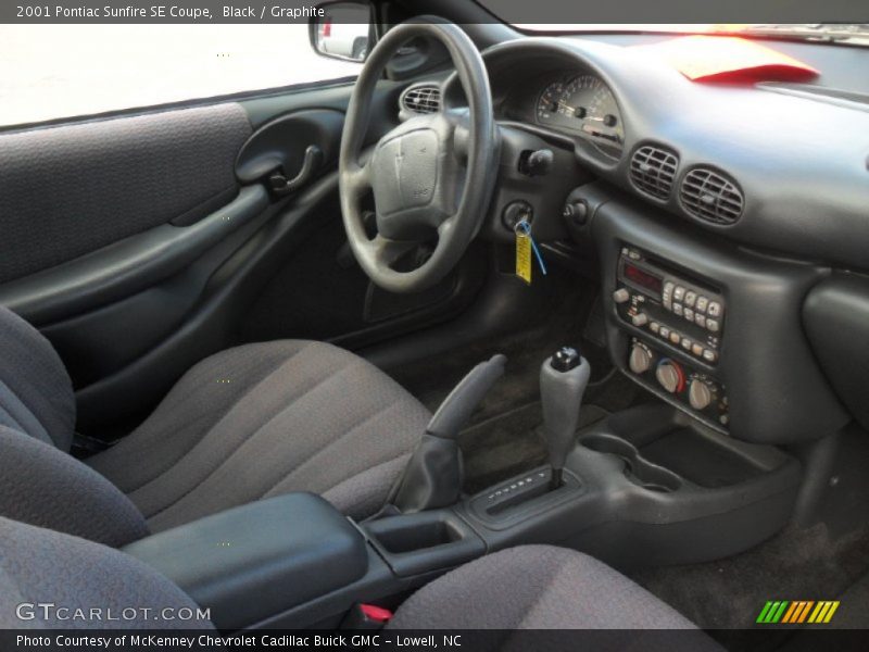  2001 Sunfire SE Coupe Graphite Interior