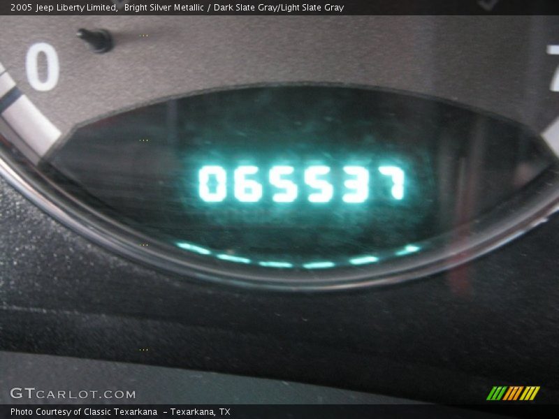 Bright Silver Metallic / Dark Slate Gray/Light Slate Gray 2005 Jeep Liberty Limited