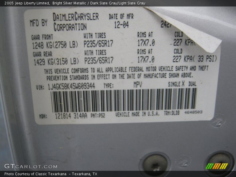 Bright Silver Metallic / Dark Slate Gray/Light Slate Gray 2005 Jeep Liberty Limited