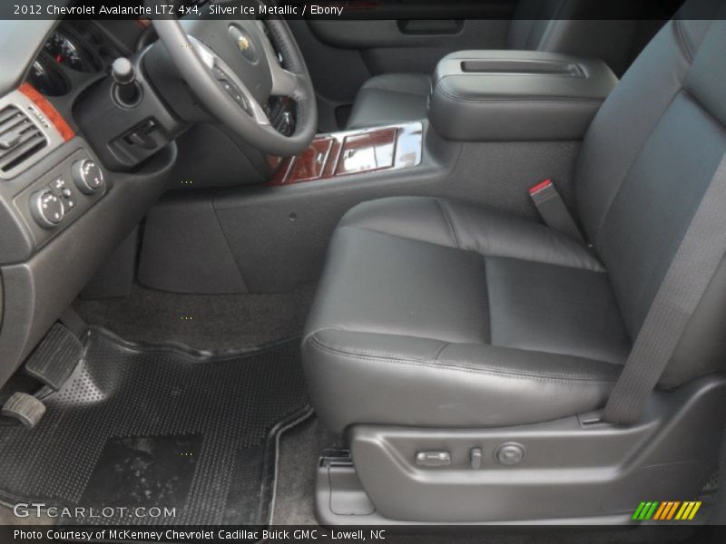  2012 Avalanche LTZ 4x4 Ebony Interior
