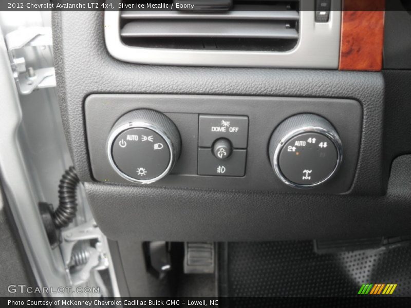4x4 and Headlight Controls - 2012 Chevrolet Avalanche LTZ 4x4