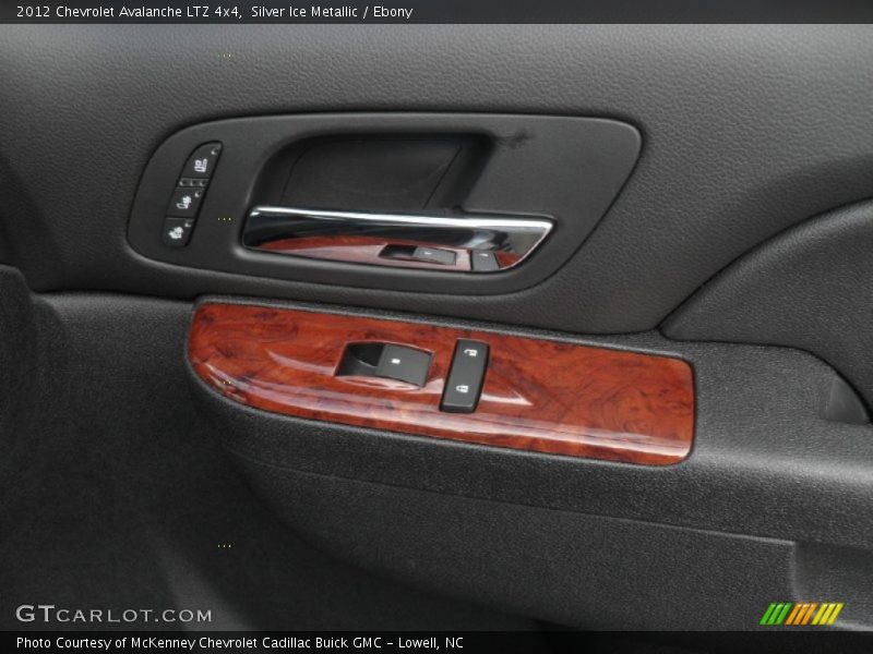 Silver Ice Metallic / Ebony 2012 Chevrolet Avalanche LTZ 4x4
