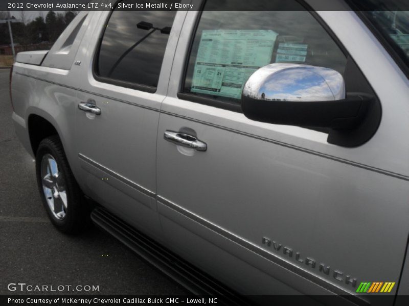 Silver Ice Metallic / Ebony 2012 Chevrolet Avalanche LTZ 4x4