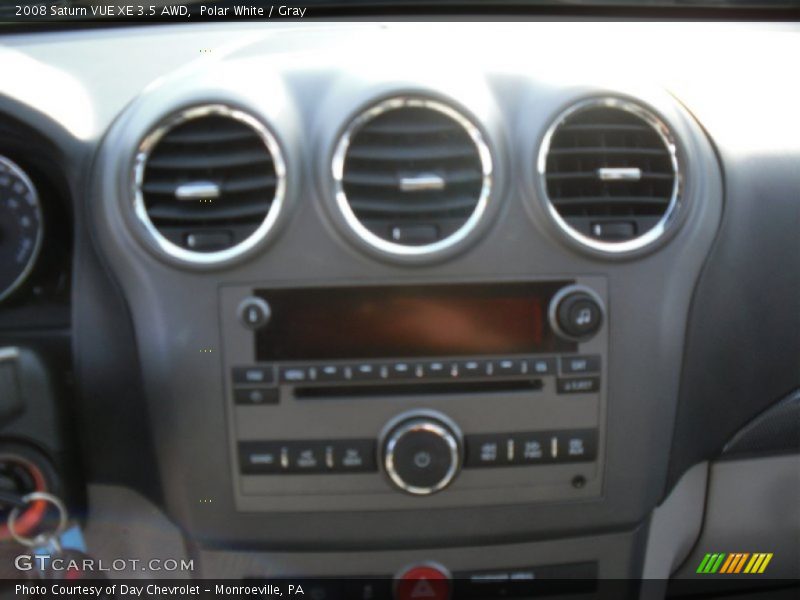 Polar White / Gray 2008 Saturn VUE XE 3.5 AWD