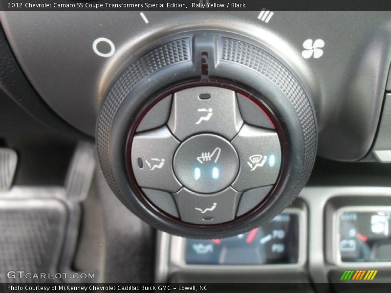 Controls of 2012 Camaro SS Coupe Transformers Special Edition