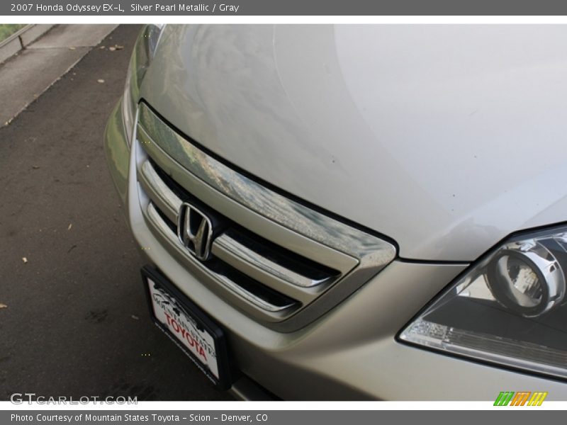 Silver Pearl Metallic / Gray 2007 Honda Odyssey EX-L