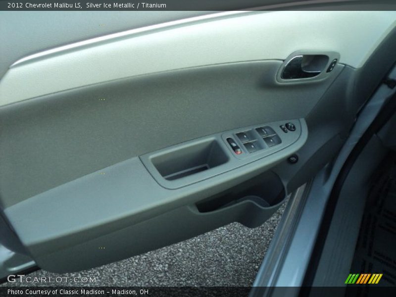 Silver Ice Metallic / Titanium 2012 Chevrolet Malibu LS