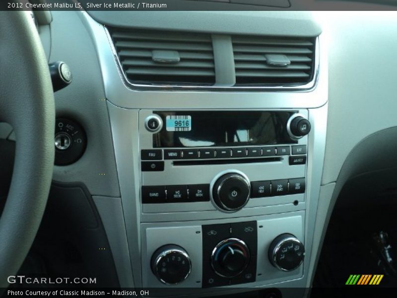Silver Ice Metallic / Titanium 2012 Chevrolet Malibu LS