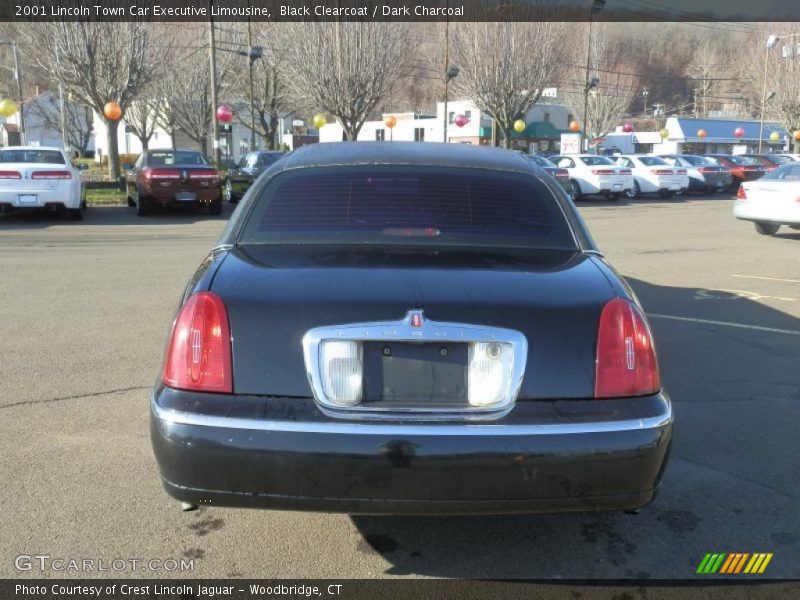 Black Clearcoat / Dark Charcoal 2001 Lincoln Town Car Executive Limousine