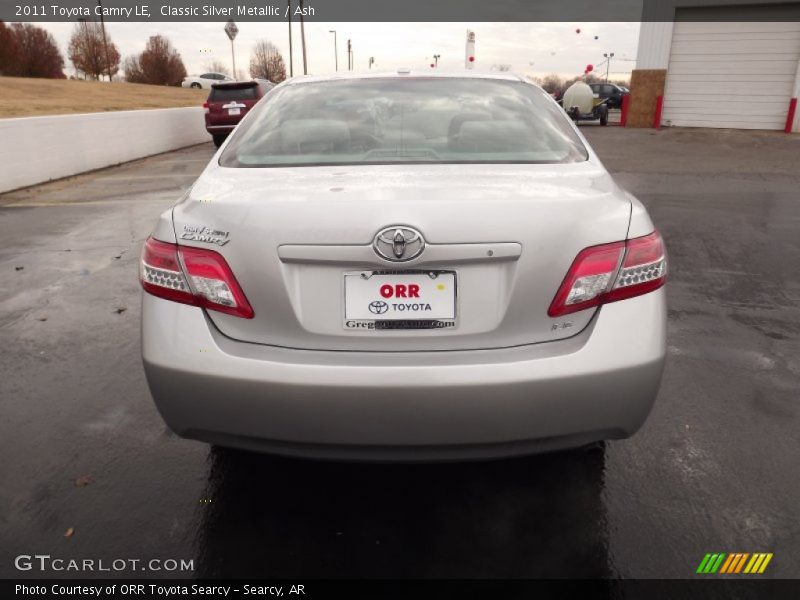 Classic Silver Metallic / Ash 2011 Toyota Camry LE