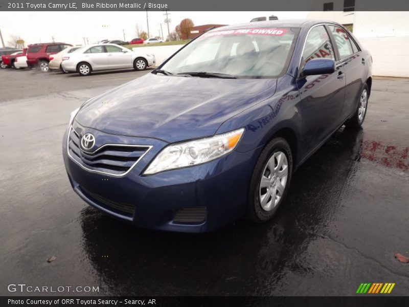 Blue Ribbon Metallic / Bisque 2011 Toyota Camry LE