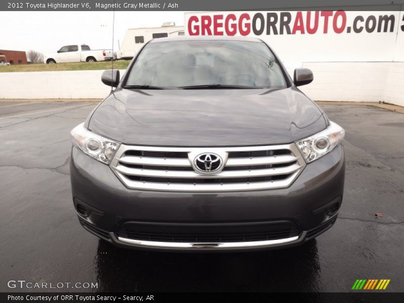 Magnetic Gray Metallic / Ash 2012 Toyota Highlander V6