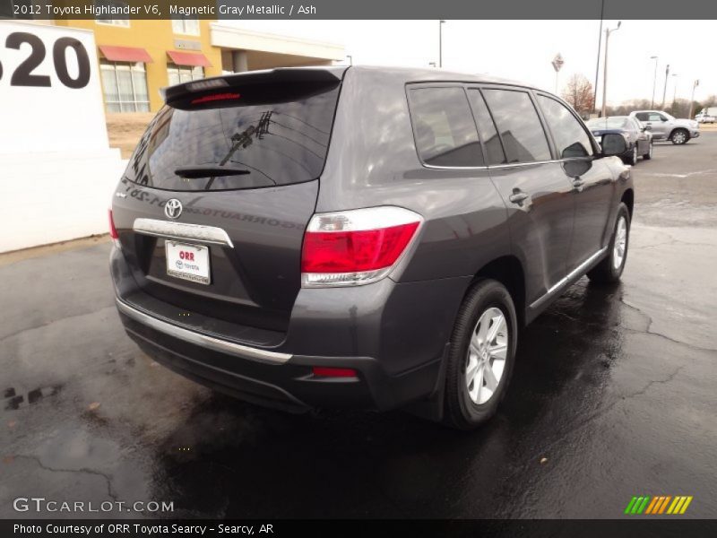 Magnetic Gray Metallic / Ash 2012 Toyota Highlander V6