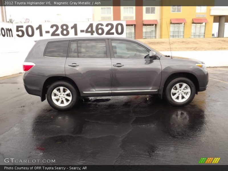 Magnetic Gray Metallic / Ash 2012 Toyota Highlander V6