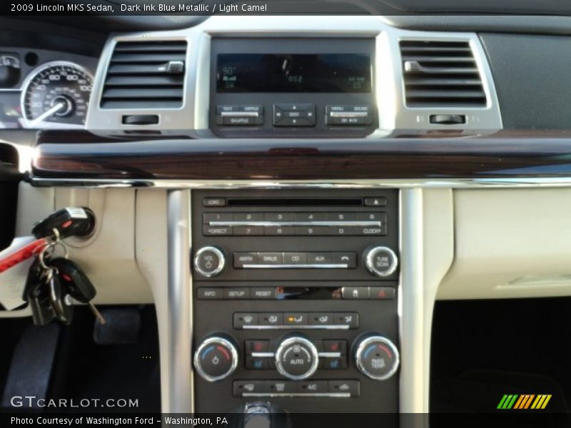 Dark Ink Blue Metallic / Light Camel 2009 Lincoln MKS Sedan