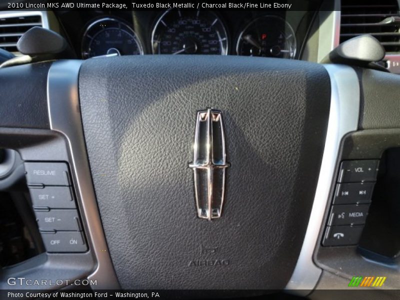 Tuxedo Black Metallic / Charcoal Black/Fine Line Ebony 2010 Lincoln MKS AWD Ultimate Package