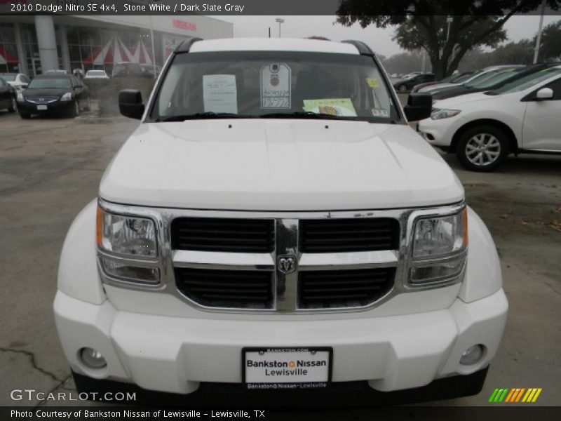 Stone White / Dark Slate Gray 2010 Dodge Nitro SE 4x4