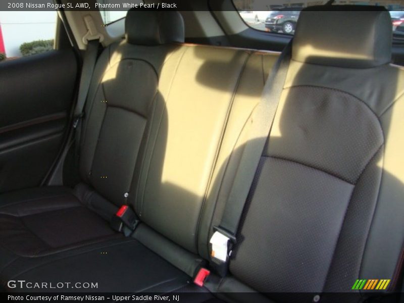 Phantom White Pearl / Black 2008 Nissan Rogue SL AWD