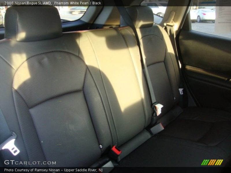 Phantom White Pearl / Black 2008 Nissan Rogue SL AWD