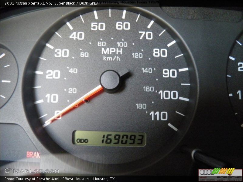 Super Black / Dusk Gray 2001 Nissan Xterra XE V6