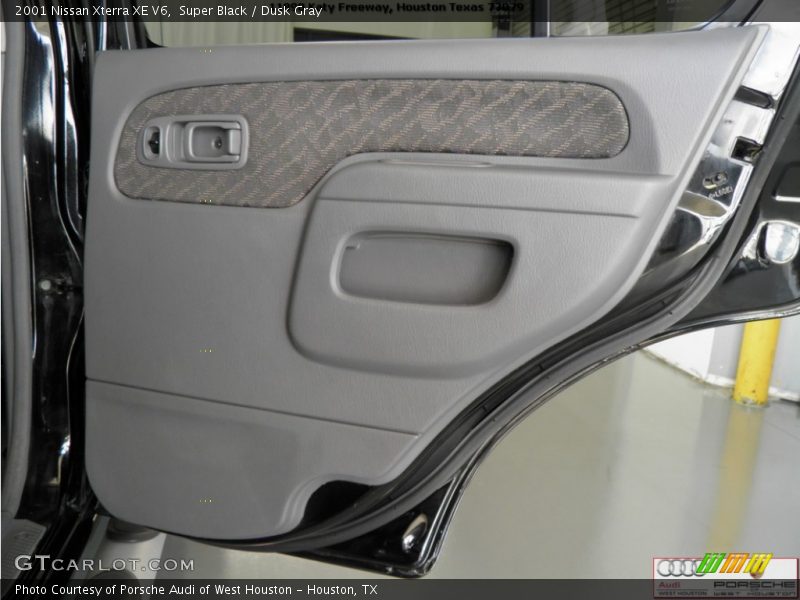 Super Black / Dusk Gray 2001 Nissan Xterra XE V6
