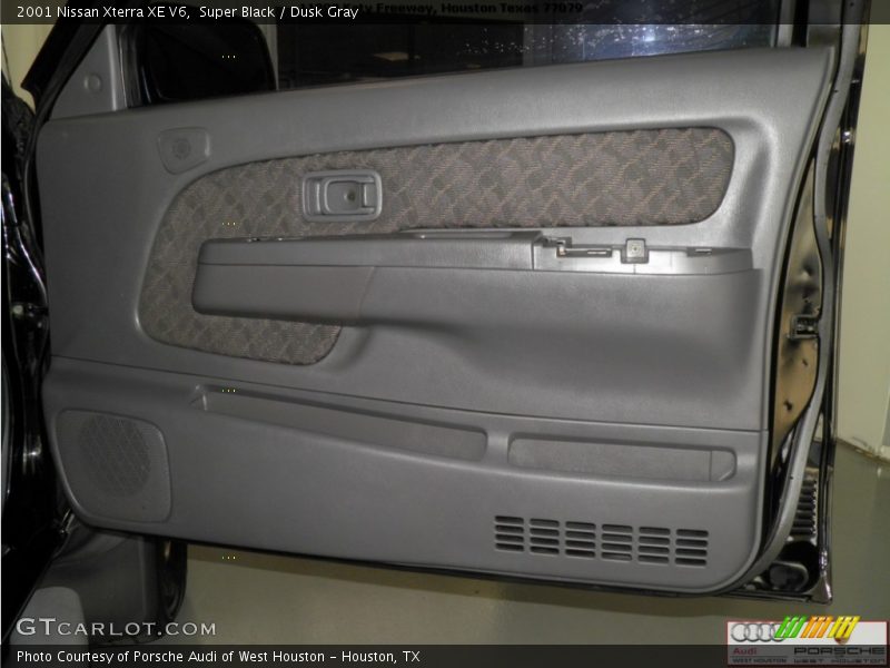 Super Black / Dusk Gray 2001 Nissan Xterra XE V6