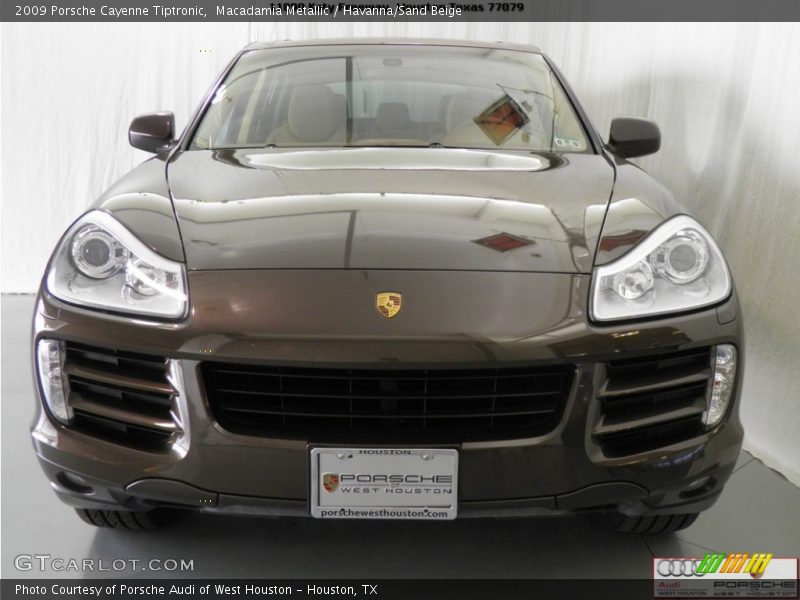 Macadamia Metallic / Havanna/Sand Beige 2009 Porsche Cayenne Tiptronic