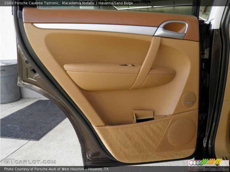 Macadamia Metallic / Havanna/Sand Beige 2009 Porsche Cayenne Tiptronic