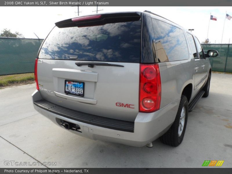 Silver Birch Metallic / Light Titanium 2008 GMC Yukon XL SLT