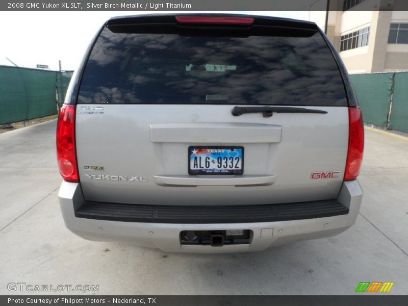 Silver Birch Metallic / Light Titanium 2008 GMC Yukon XL SLT