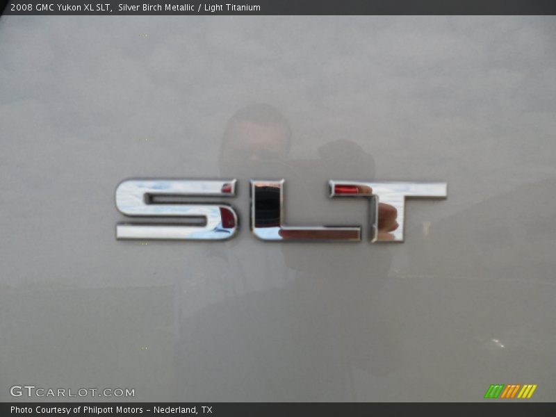 Silver Birch Metallic / Light Titanium 2008 GMC Yukon XL SLT