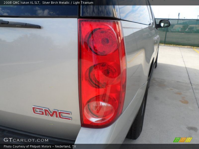 Silver Birch Metallic / Light Titanium 2008 GMC Yukon XL SLT