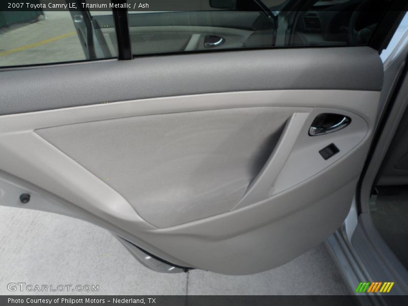Titanium Metallic / Ash 2007 Toyota Camry LE