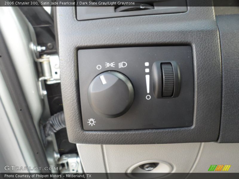 Satin Jade Pearlcoat / Dark Slate Gray/Light Graystone 2006 Chrysler 300
