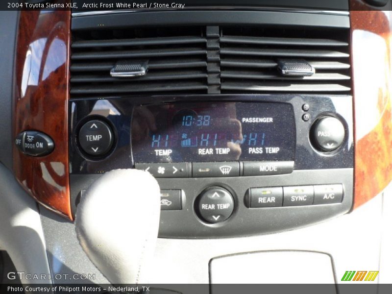 Arctic Frost White Pearl / Stone Gray 2004 Toyota Sienna XLE