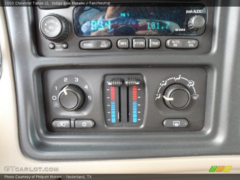 Indigo Blue Metallic / Tan/Neutral 2003 Chevrolet Tahoe LS