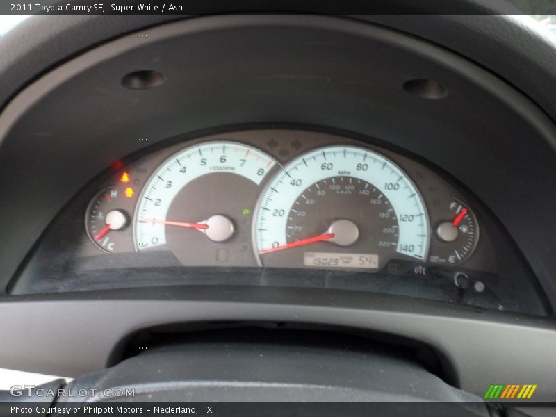 Super White / Ash 2011 Toyota Camry SE